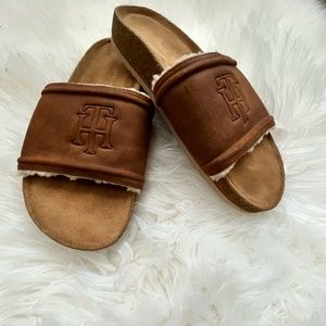 Tommy Hilfiger Tan Leather Fur Slides